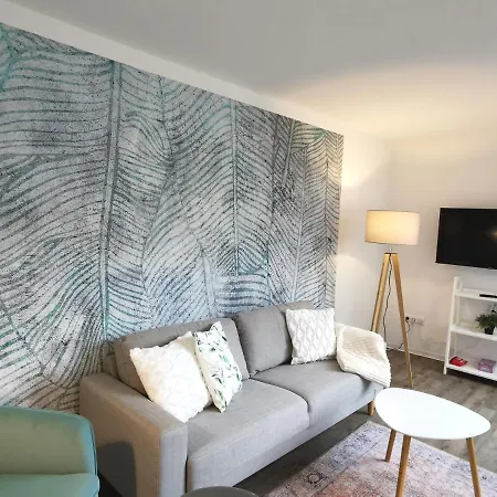 Bohnapartments - Town House Am Stadtpark - Terrasse - Parkplaetze - Wlan Apartmán *