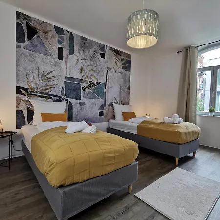 Bohnapartments - Town House Am Stadtpark - Terrasse - Parkplaetze - Wlan Apartmán Erfurt