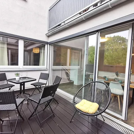 Bohnapartments - Town House Am Stadtpark - Terrasse - Parkplaetze - Wlan 에르푸르트