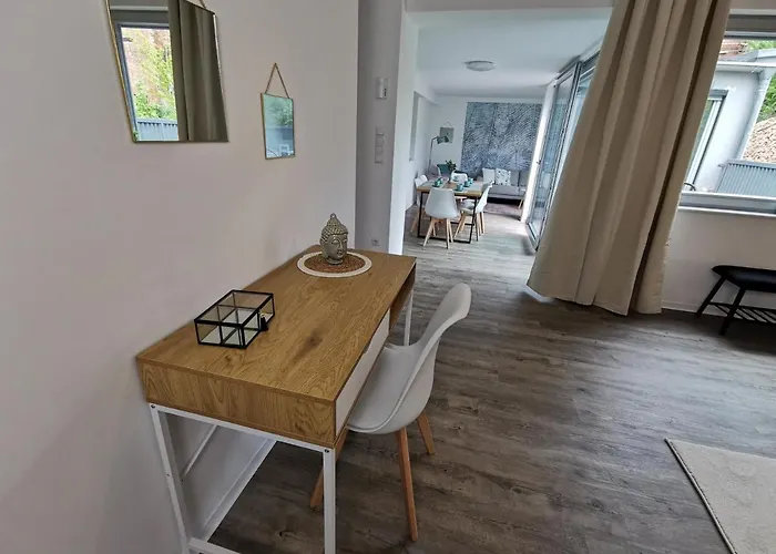 Apartment Bohnapartments - Town House Am Stadtpark - Terrasse - Parkplaetze - Wlan *